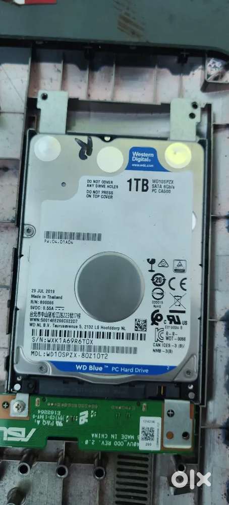 Laptop hard disc aur storage