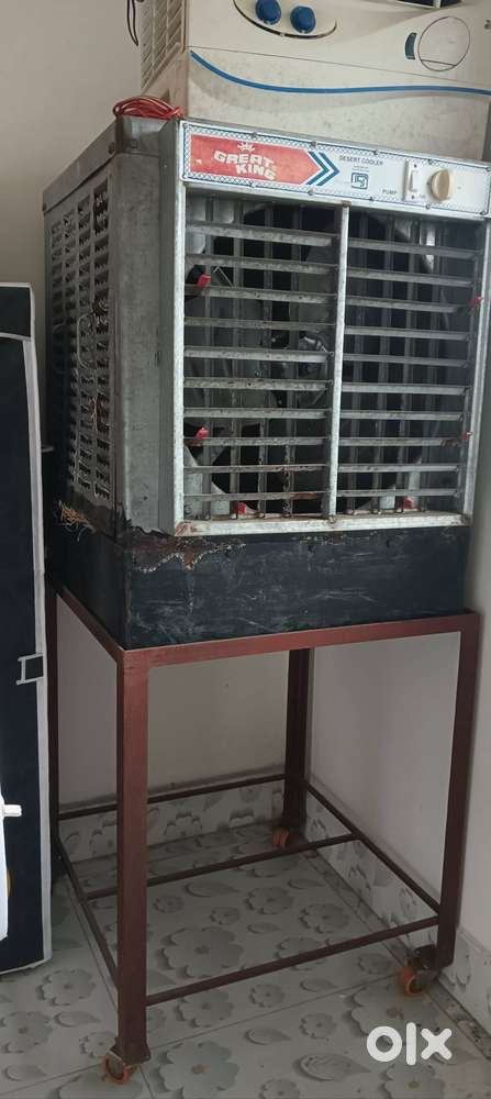 Desert Cooler,  large size cooler with stand table