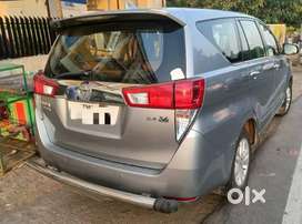Toyota Innova Crysta 2.4 V 8 STR, 2016, Diesel