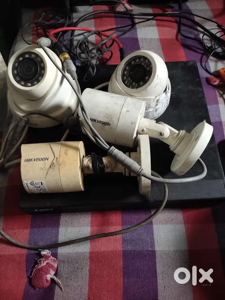 4 cctv camera