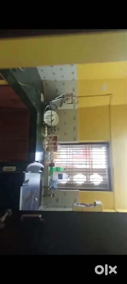Mai road jankipuram mai Shara State ke andar