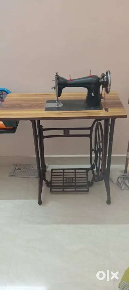 Tailor machine