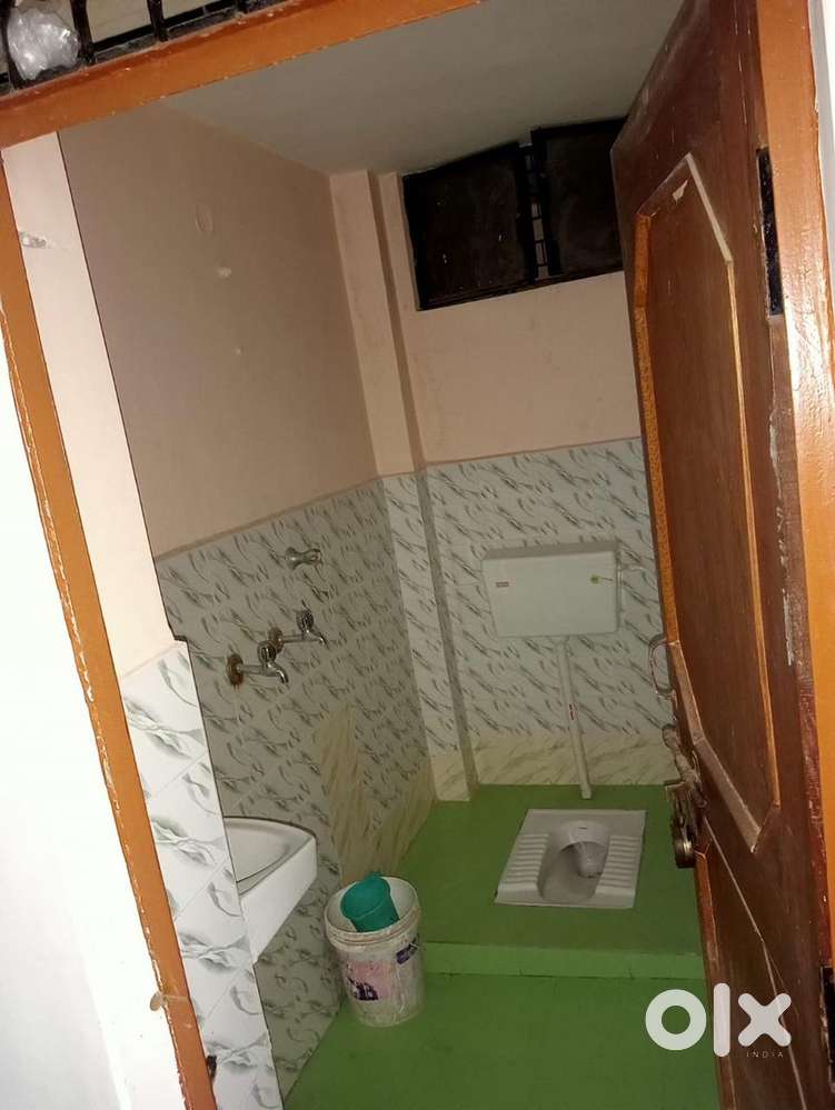 3 bhk flat on 1st floor approx 50 fit from main road near meerapur
