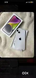 I Phone 14 Plus 128 GB in white colour with box