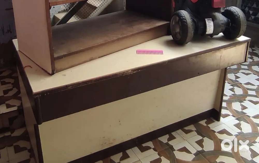 Study Table / Computer Table - Hard Wood - Urgent Sale - BHUJ