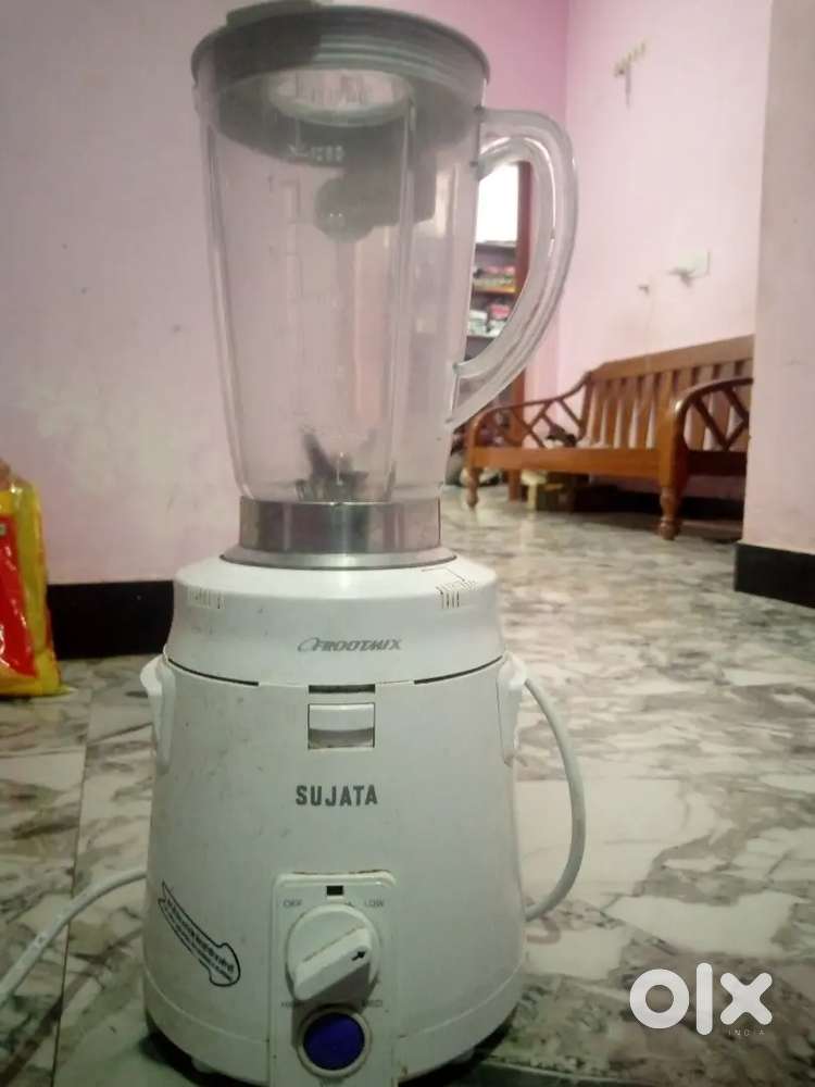 Sujata frootmix mixer grinder