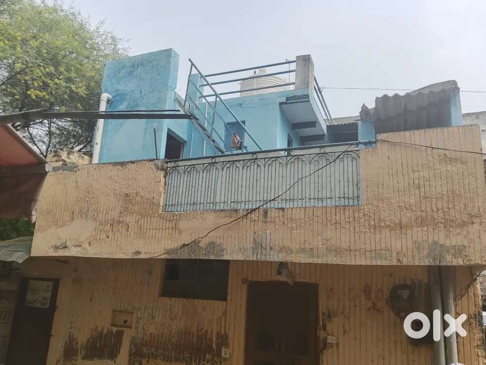 150 gaj for sale property only asking 1 Cr