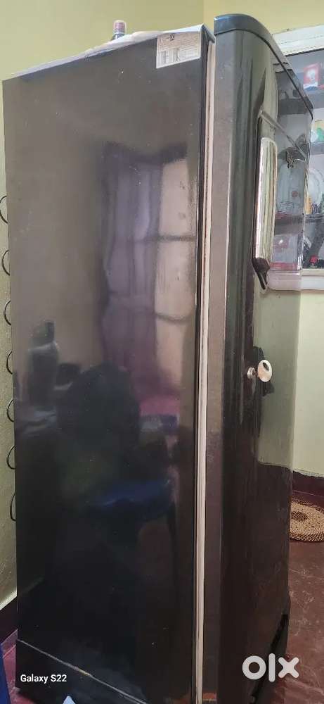 Whirlpool 215Ltr Single door