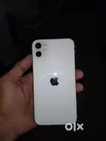 Apple 11 (4gb+128gb) in very good condition