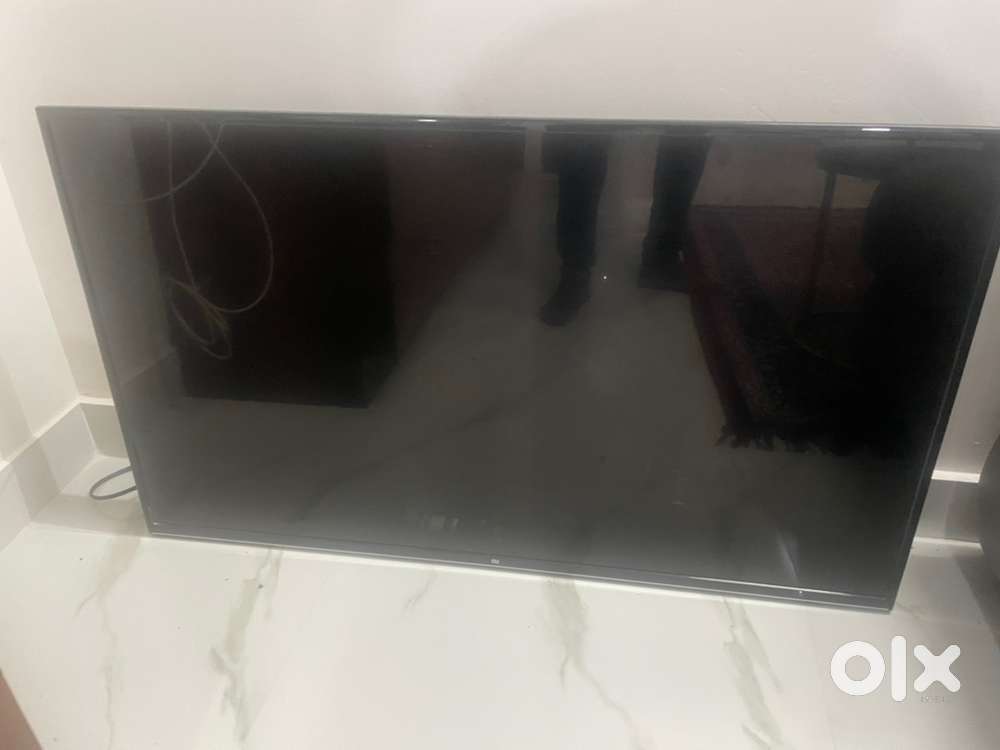 Mi 43 inch TV with box