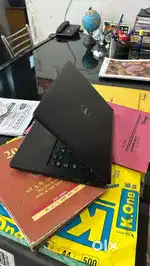 Dell latitude 5280 i5 7th gen