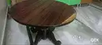 Round Table