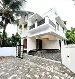 NEWLY CONSTRUCTED 3BED ROOMS HOUSE IN ALUVA PARAVUR ROUTE THATTAMPADY