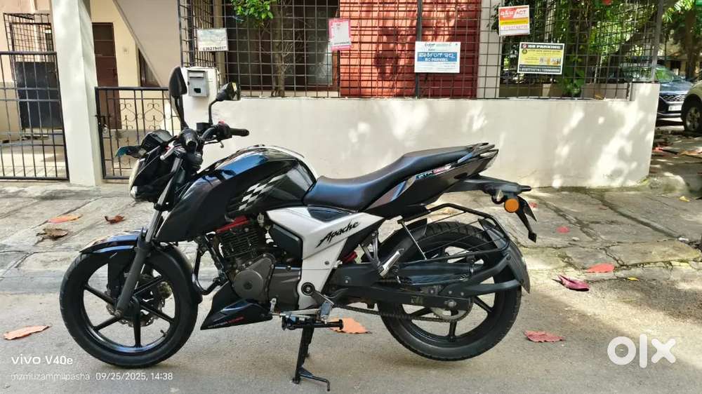 TVS APACHE RTR 160 4V 2018 MODEL SINGLE OWNER BIKE
