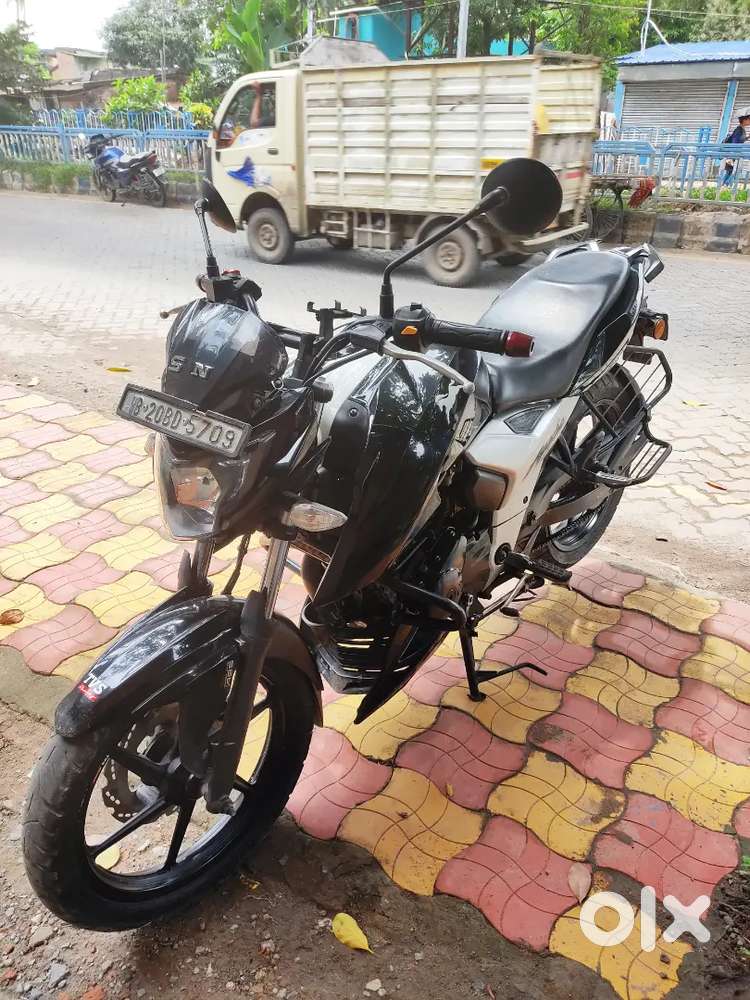 Good bike well maintain 1hand bike