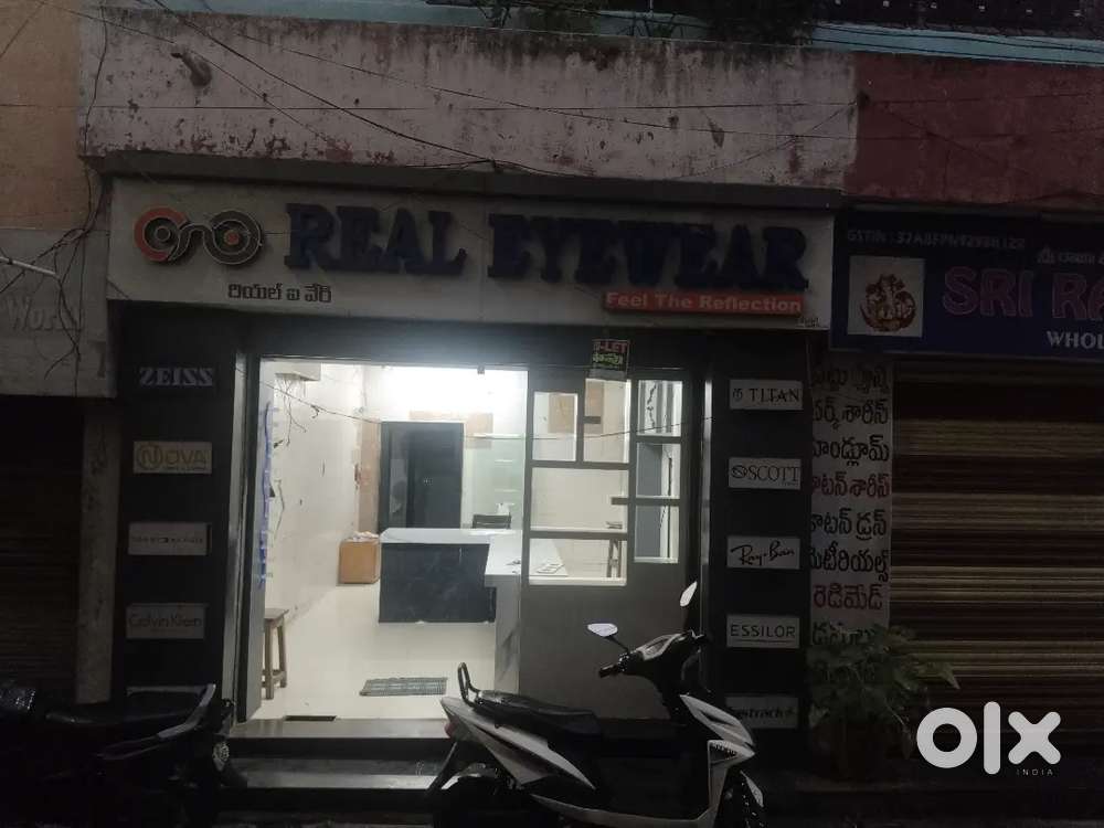 Shop for rent