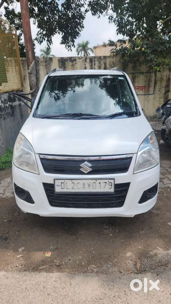 Urgent Sale WagonR Cng Green 2016