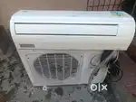 LLOYD 1.TON AC FOR SALE