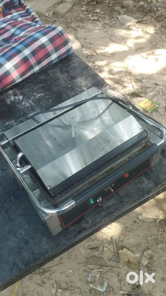 Pizza sandwich led bord sandwich machine