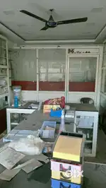 ALUMINUM RACK WITH GLASS&CASH COUNTER