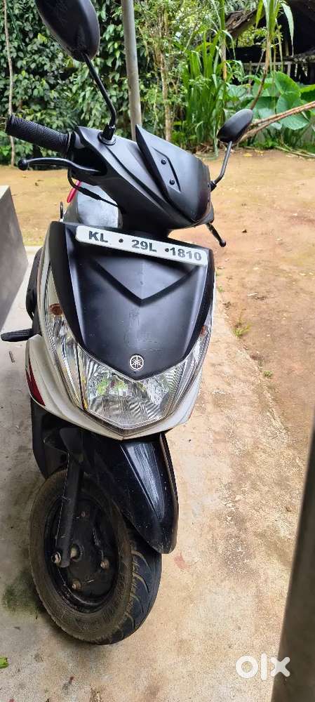 Yamaha Ray Z