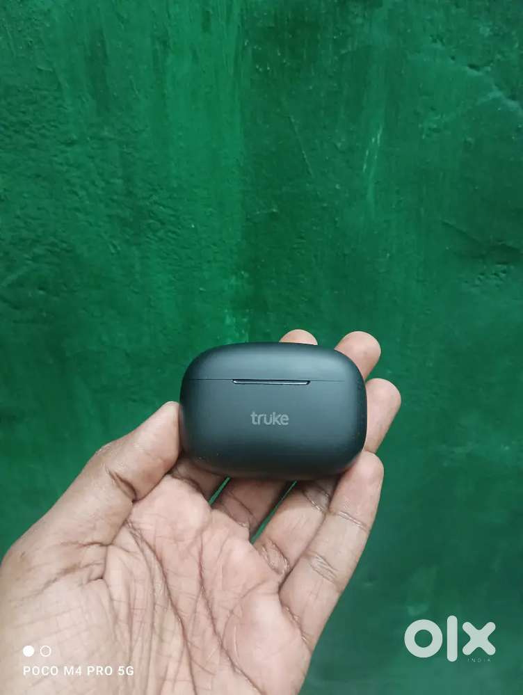 Ear buds (air buds)