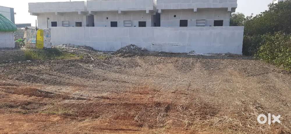ఏటి అగ్రహారంలో 25 ఫీట్ రోడ్ లో నార్త్ వెస్ట్ కార్నర్ ప్లాట్