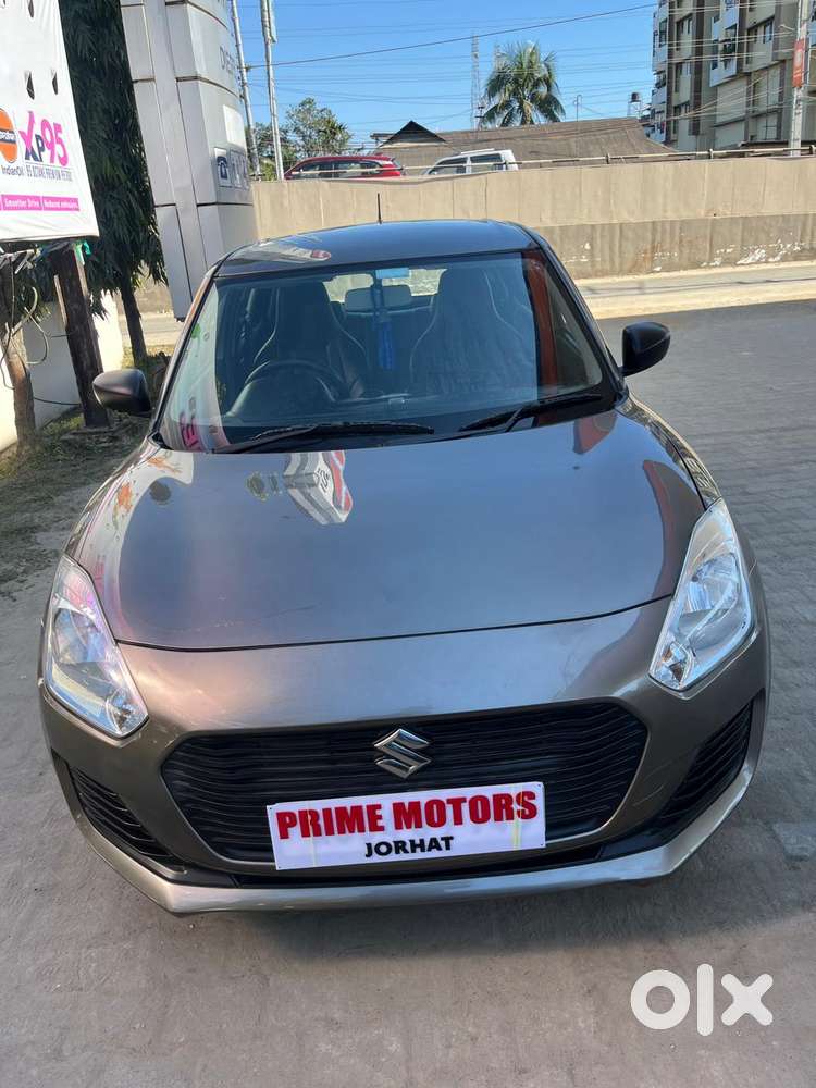 Maruti Suzuki Swift LXI Option, 2018, Petrol