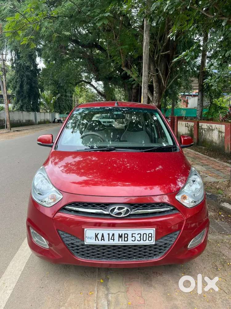 Hyundai i10 2011 Petrol 72000 Km Driven