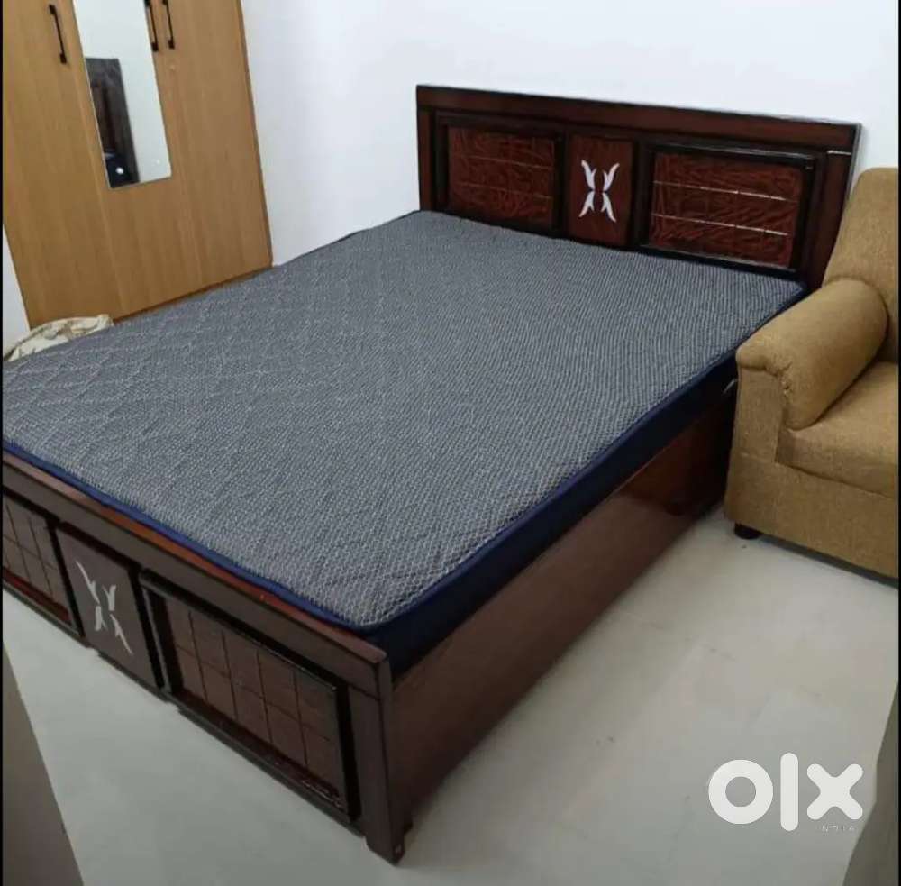 Queen size new cot at Jai Laxmi furnitures