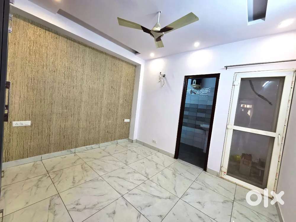 Rera Approved Single Builder 3 Bhk Flat wod Lift  In Gated Society