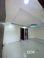 Showroom first floor 2500 sqft for rent sec 7 madhya marg CHD