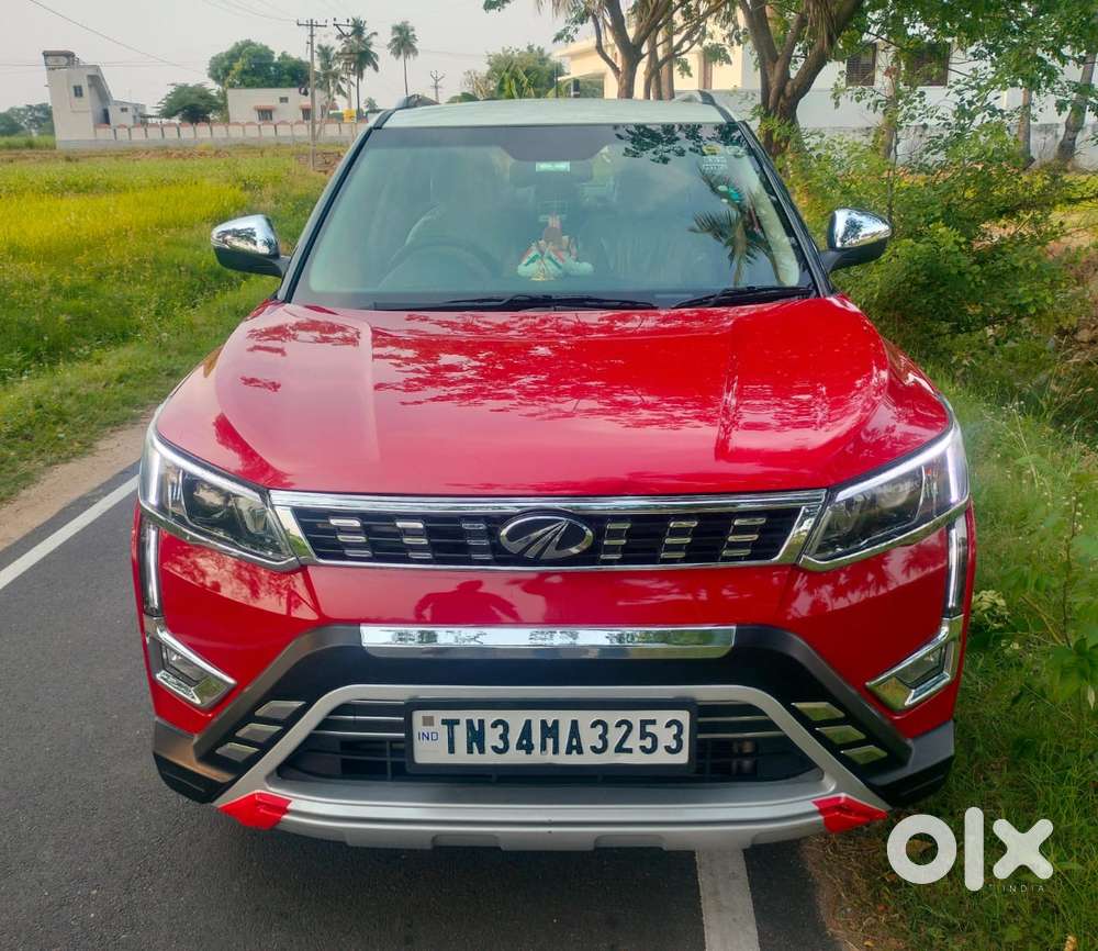 Mahindra XUV300 W8 Option, 2022, Petrol