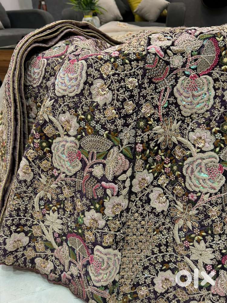 Dedigner lehnga