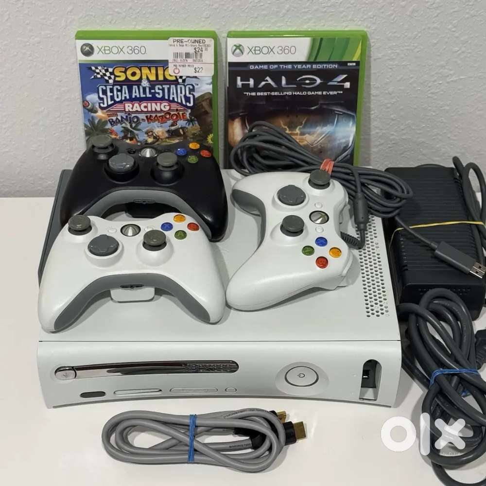 Microsoft Xbox 360 60GB Console Bundle w/ 3 Controllers Cables