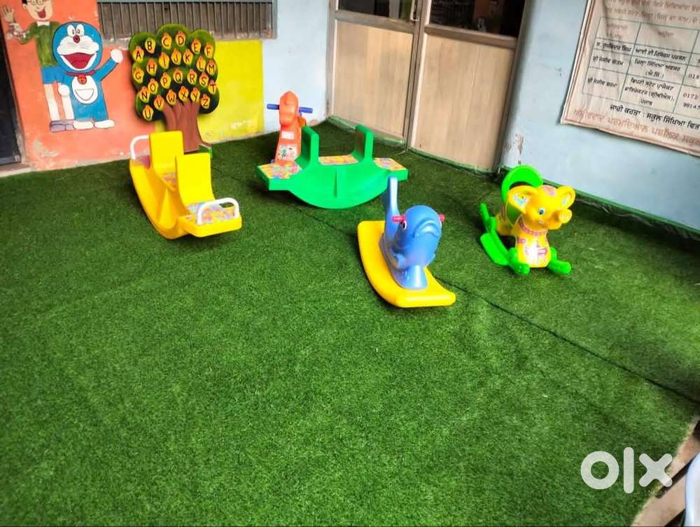 Primary teacher required