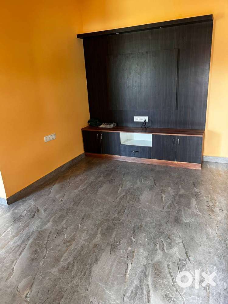 2 BHK Semi-Furnished Apartment for Lease in Electronic City