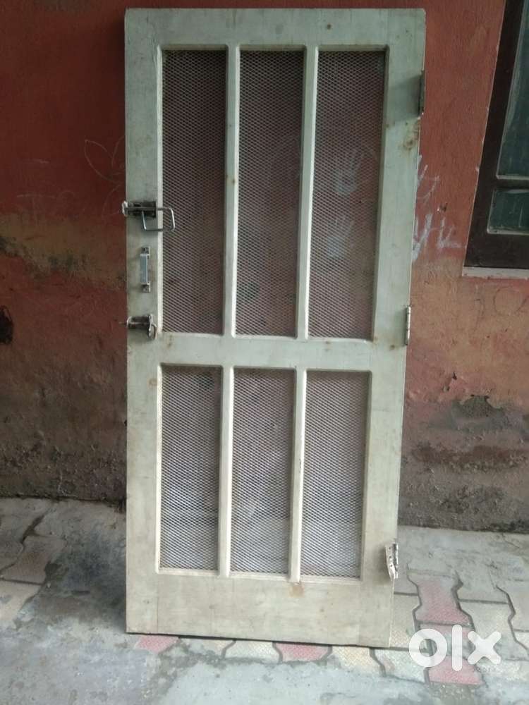 Door for sale urgent