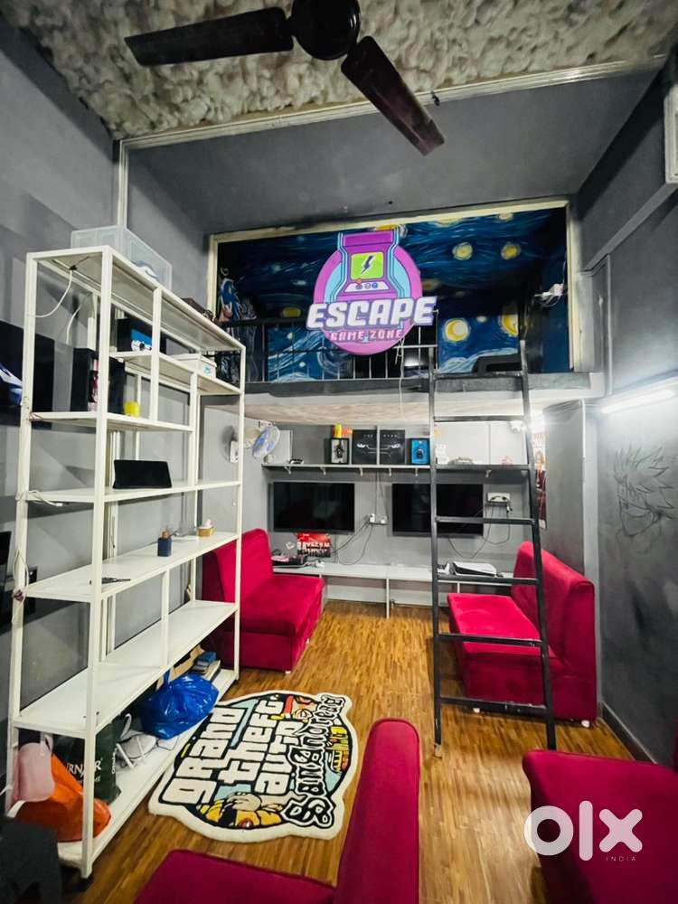 Shop for rent Gaming all set