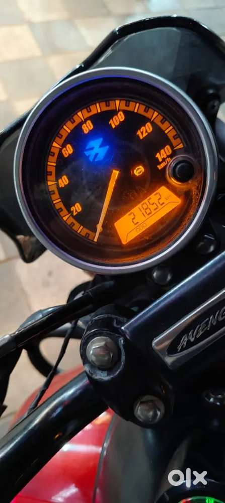 Bajaj avenger street 160 disc brake with abs