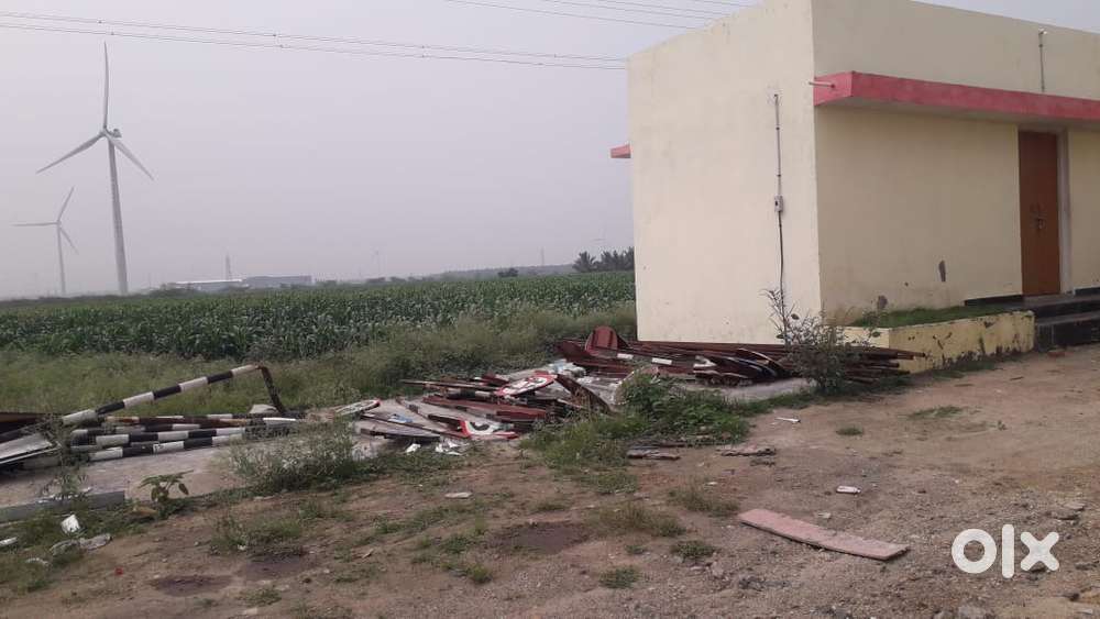 2 laks per cent near Gomangalam toll plaza