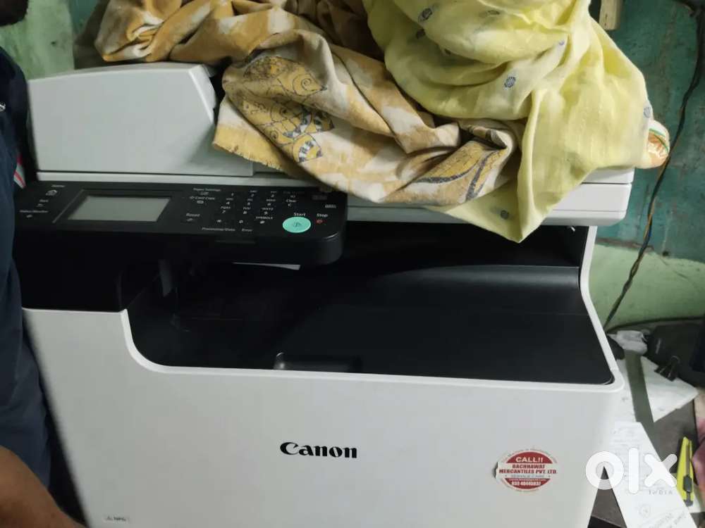CANON 2224N ...1 YEAR OLD ONLY...