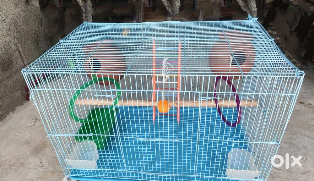 Birds cage for sale(PRICE NOT NEGOTIABLE)