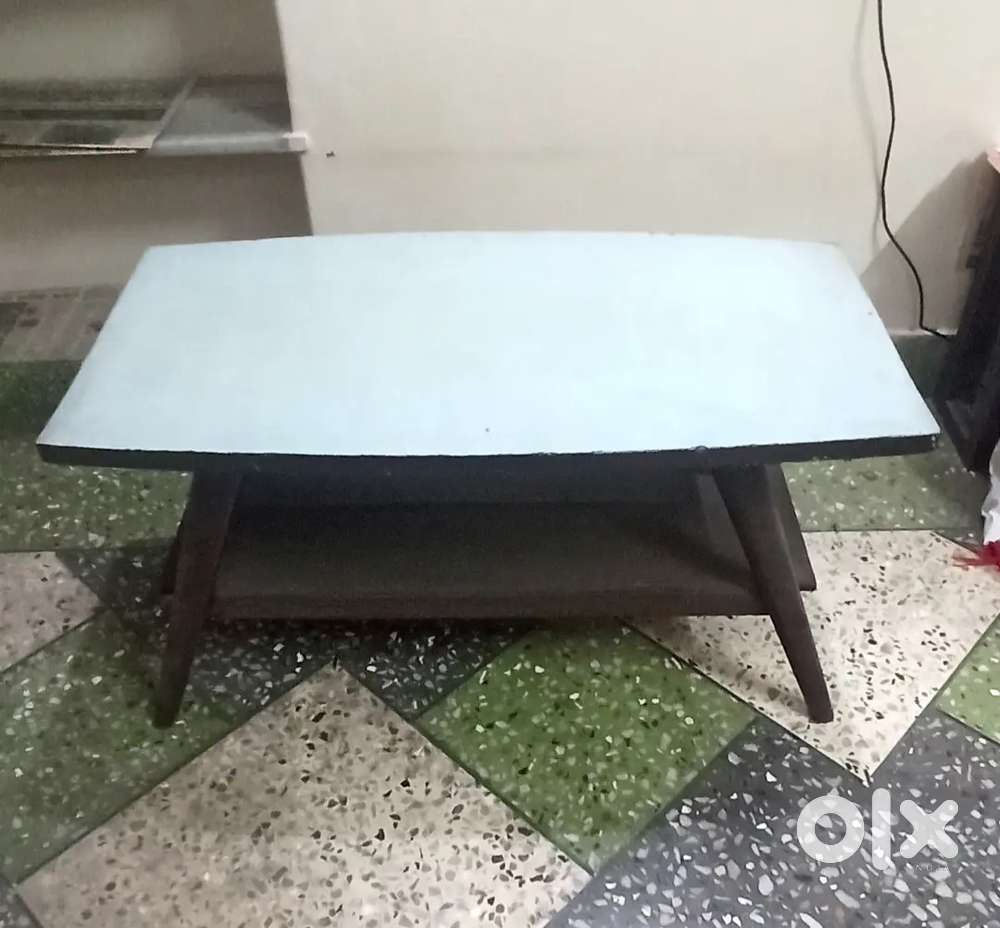 Wooden Old Centre Table,No Bargaining Pls