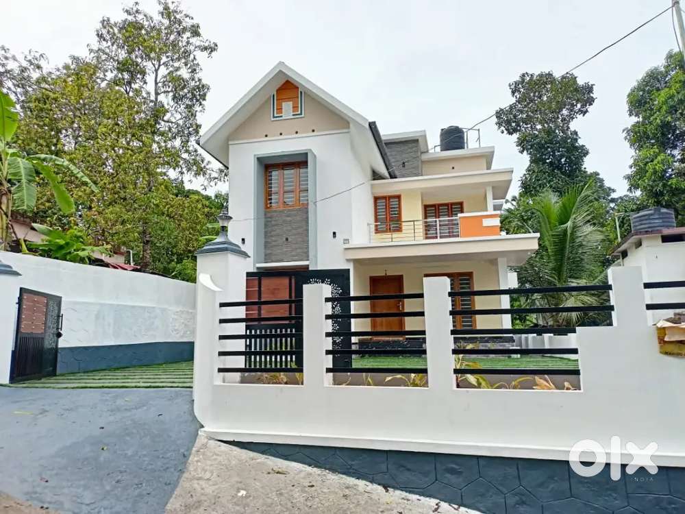 House for sale in Kanakkari kothaneloor road