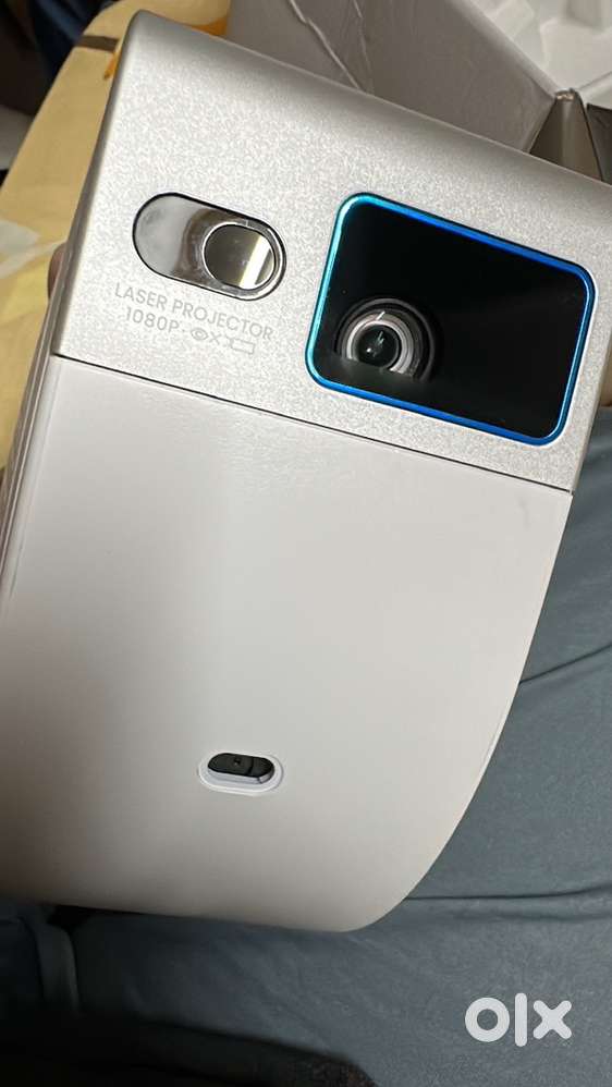 Benq projector gv50 laser