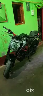 Bike me problem hai usko banwane me 25 hajar lagega baki koi dikht nhi