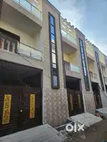 House for sale in Kandwa, near main road  2 km from dlw