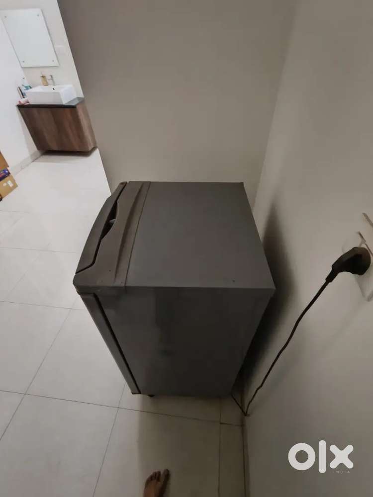 Fridge and Washing Machine