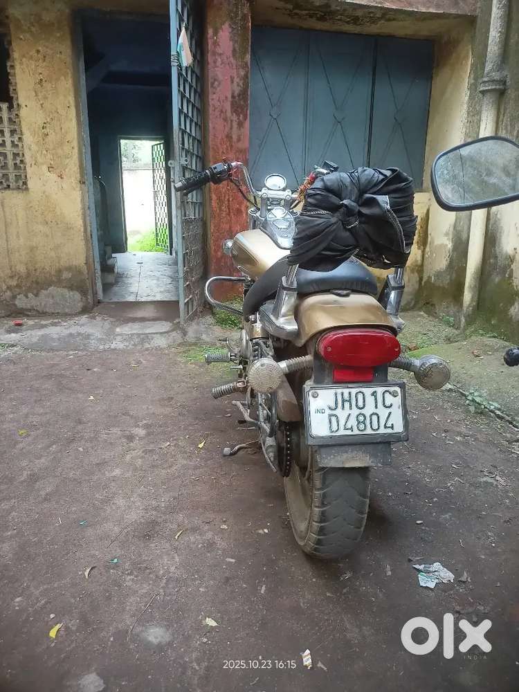 Bike original paint me or good condition me hai paper all ok hai